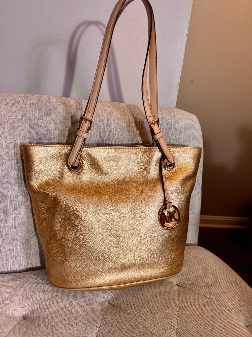 Michael Kors Gold Pebbled Leather Tote with Gold MK Charm - Picture 5 of 16